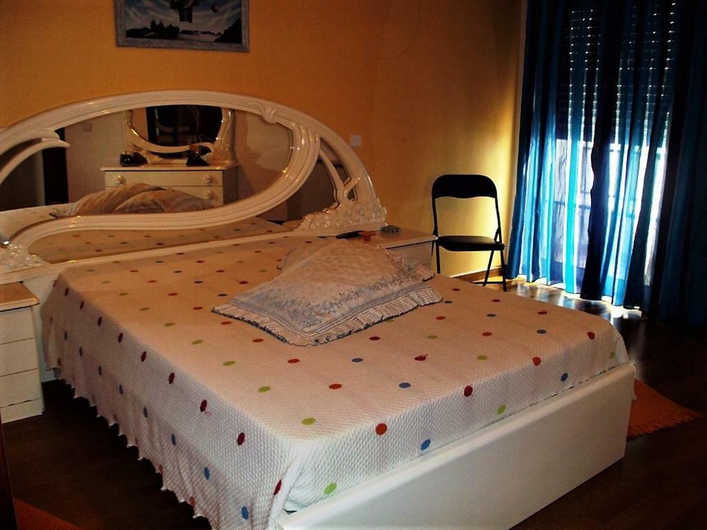 Edificio Saul Fanha Hotel Nazaré Eksteriør billede